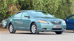 تۆیۆتا کامری